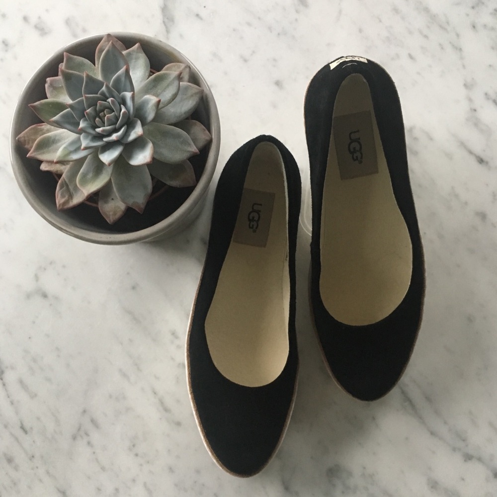 UGG Kammi slip-ons